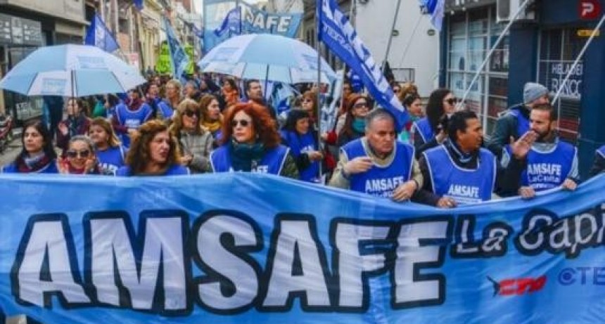 Amsafe lanzó un paro docente para este jueves en rechazo a la reforma jubilatoria