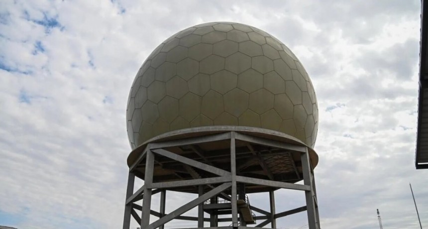 El ministro Petri inauguró un nuevo radar para la custodia del espacio aéreo en el norte santafesino