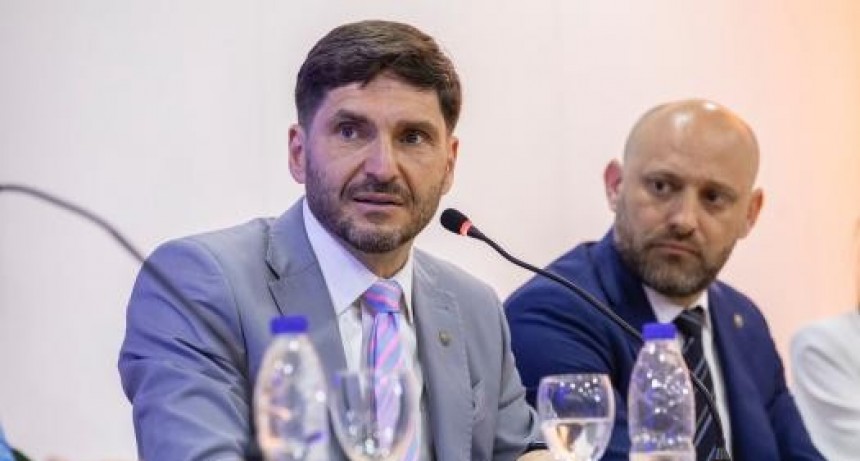 Pullaro, en defensa de la reforma previsional: “Se terminan los privilegios de quienes tenían coronita, que son los jueces”