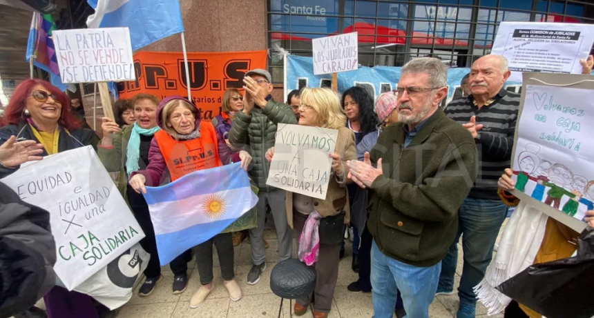 Reforma jubilatoria en Santa Fe: el oficialismo aclara que 
