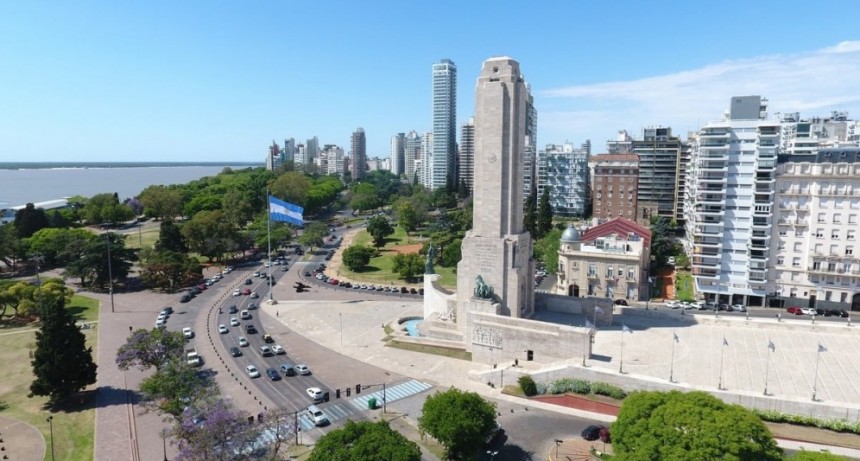 Monumento a la Bandera: si no se reactivan los pagos en octubre se podría desmantelar la obra