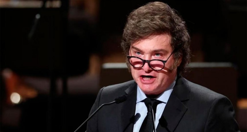“Su popularidad flaquea”: Financial Times habló de Milei tras conocerse el índice de pobreza