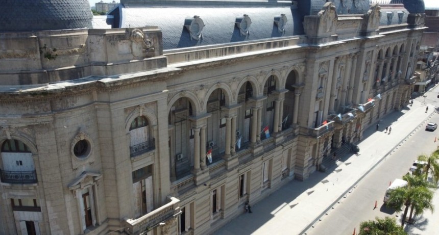 Se conoció el decreto que establece la nueva política salarial para la administración central