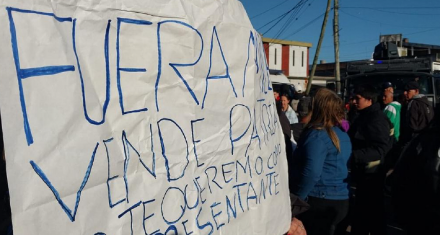 Hasta dónde escalará la violencia política: teléfono para Milei, Kicillof y CFK