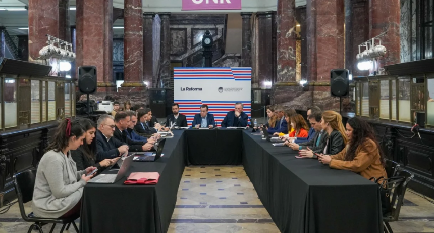 En Rosario se pone el punto y aparte final al texto de la Reforma