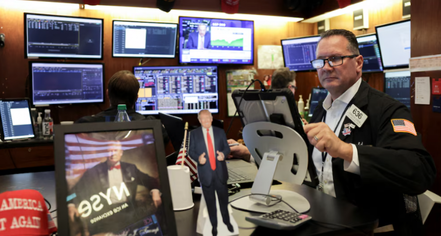 El impacto del fuerte respaldo de Trump: tendencia positiva para los bonos, dólar en baja y riesgo país que cayó otro 6 por ciento