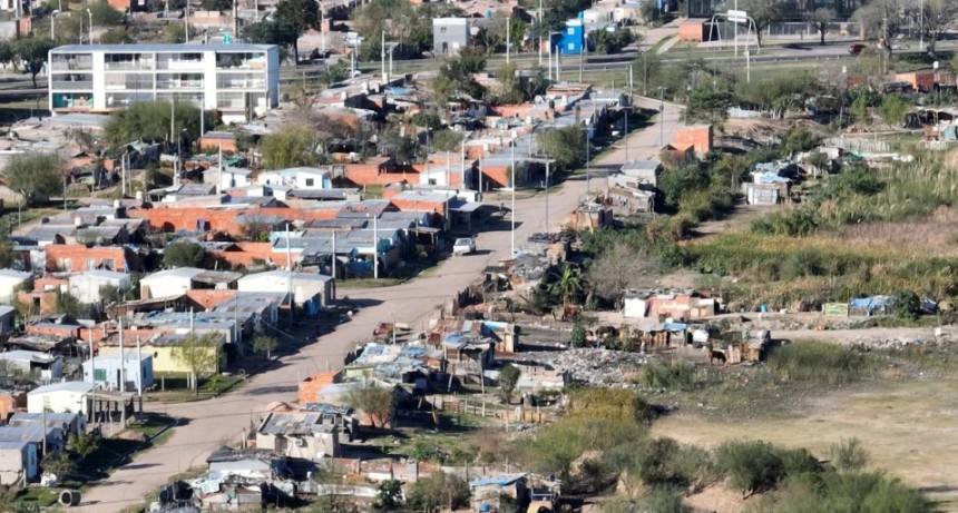 Antes y despu&eacute;s: as&iacute; fue el avance de los asentamientos en zonas de riesgo h&iacute;drico de Santa Fe