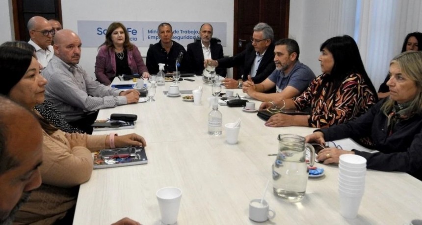 Paritaria docente: el gobierno propuso a Amsafe devolver los d&iacute;as descontados y sumas "en blanco"