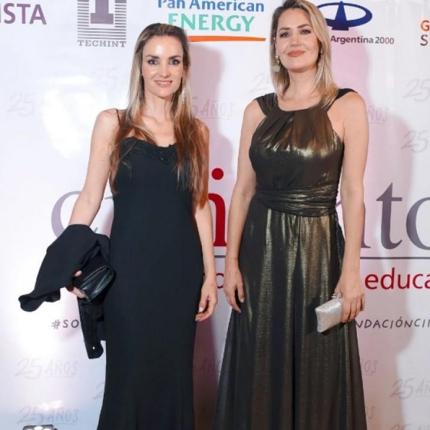 Tras criticar la "militancia rentada", Losada nombr&oacute; a su hermana en el Senado con un sueldo superior a los $ 400.000