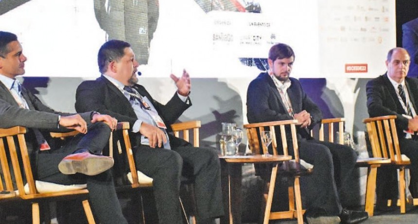 Mandrille expuso el potencial productivo de la provincia