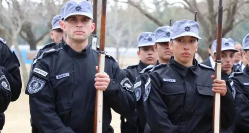 La provincia abre la inscripci&oacute;n para el ingreso a la Polic&iacute;a de 1.800 aspirantes