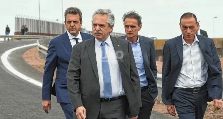 Acto por D&iacute;a de la Lealtad: "Macri quiere terminar con el Estado", dijo Alberto Fern&aacute;ndez