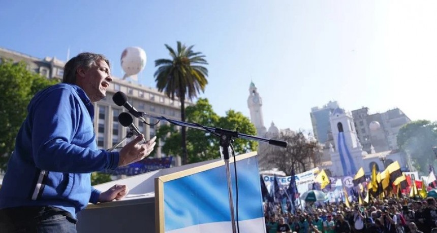 M&aacute;ximo Kirchner centraliz&oacute; un acto por el D&iacute;a de la Lealtad que le sirvi&oacute; como demostraci&oacute;n de fuerza hacia el 2023