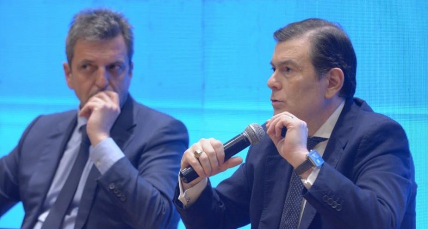 Zamora anunci&oacute; un descuento en la factura el&eacute;ctrica de diciembre a marzo