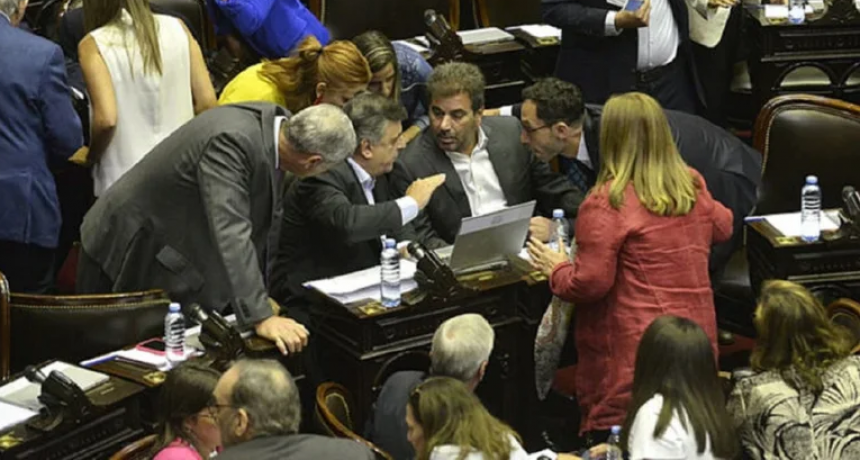 Oficialismo y oposici&oacute;n ultiman los detalles del dictamen del Presupuesto 2023: c&oacute;mo avanzan las negociaciones