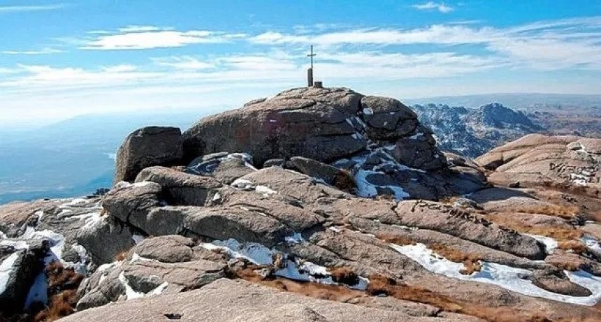 Rescate de estudiantes en el cerro Champaqu&iacute;: factores que influyen en las excursiones 