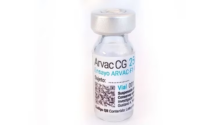 ANMAT aprobó la primera vacuna desarrollada íntegramente en Argentina como refuerzo contra COVID-19