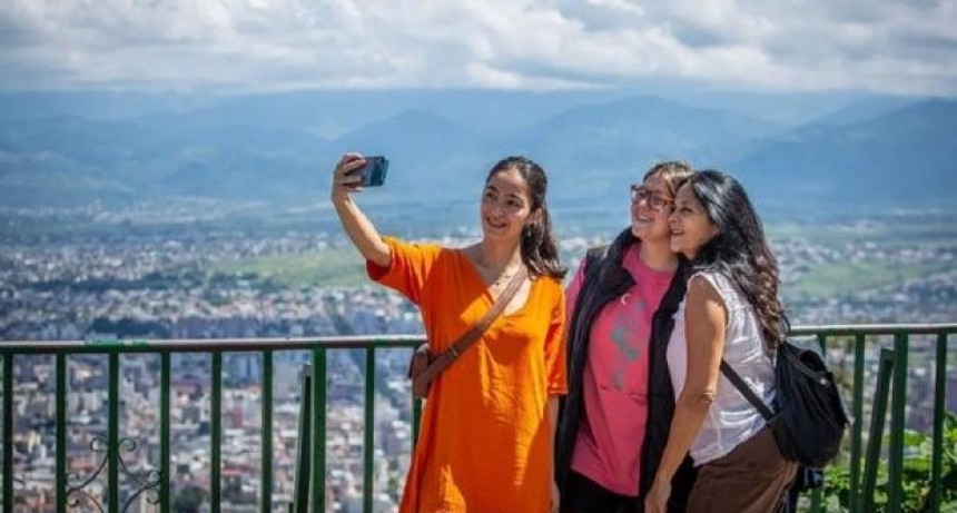 Fin de semana XXL: 1,5 millones de turistas viajaron por todo el país y el número creció por el PreViaje