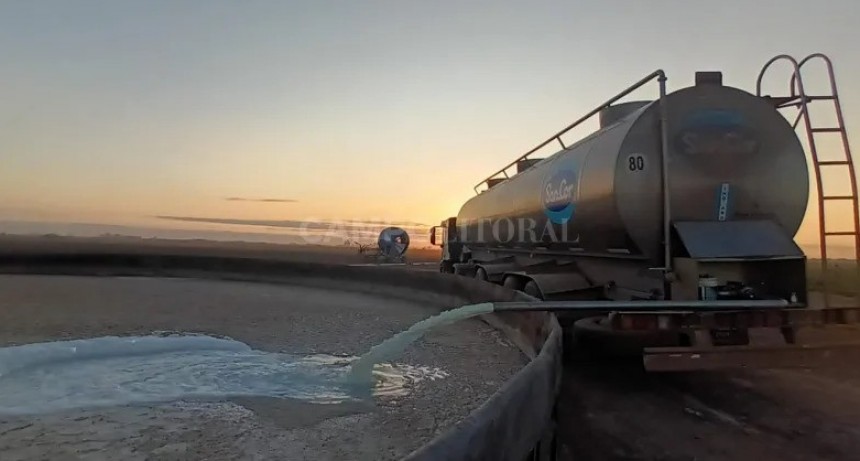  La leche llegó al río: Sancor debió tirar 100.000 litros 