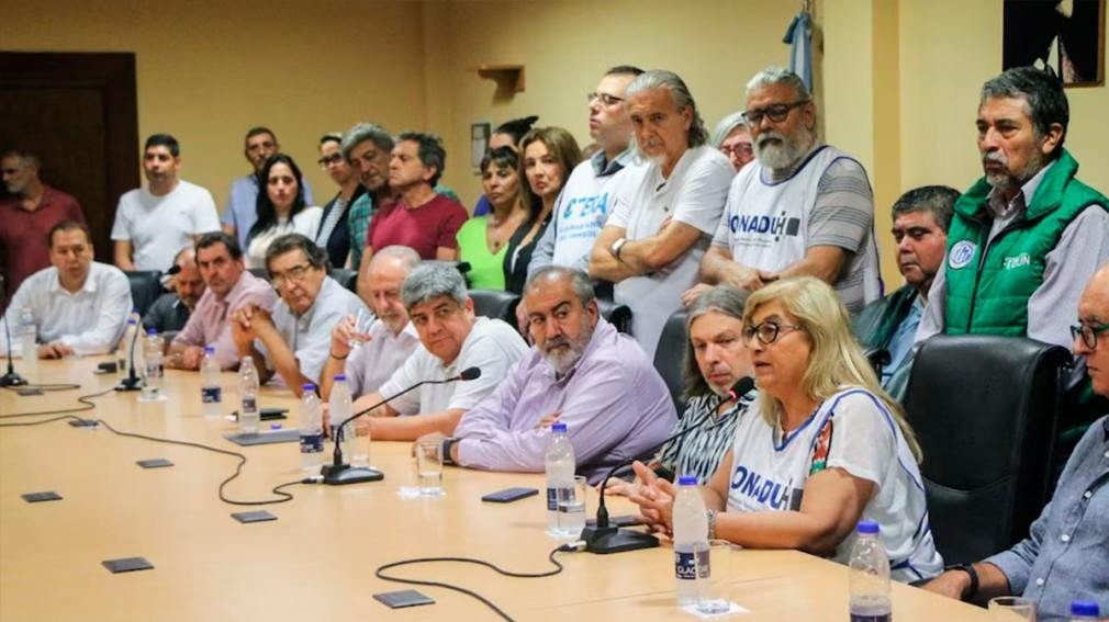 Gremios docentes anunciaron para este jueves un paro total en todas las universidades