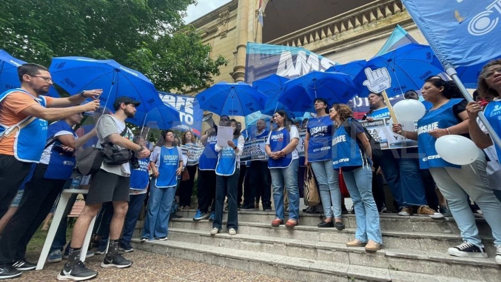 Nueva jornada de protesta de Amsafé: reclamó por los concursos y exigió la reapertura de paritarias