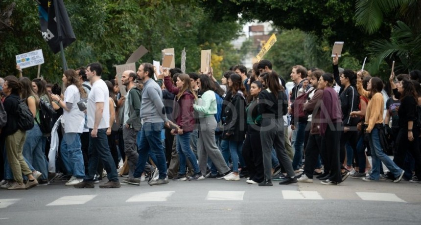 La inversión estatal en universidades nacionales caerá un 34,4% en dos años