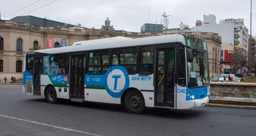 Encuesta de UCR estima que 85% de cordobeses no está conforme con el transporte