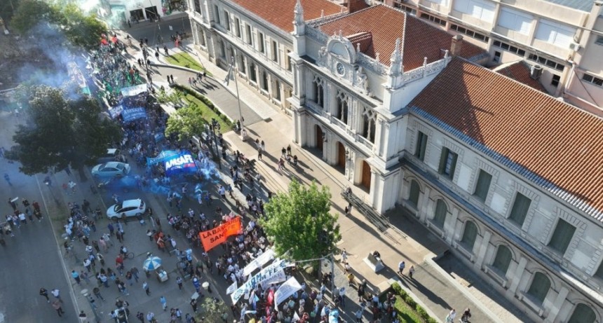 Conflicto universitario: Nación redobla la apuesta y habilita auditorías de la SIGEN