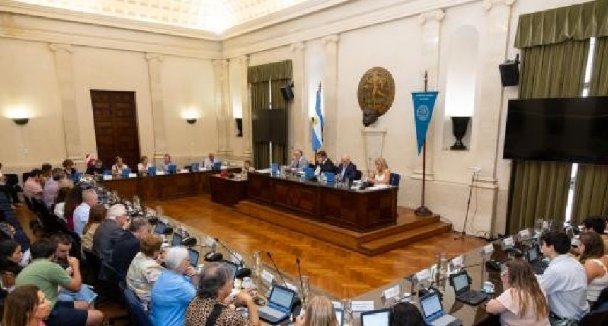 Mammarella presentó un informe sobre auditorías a la UNL