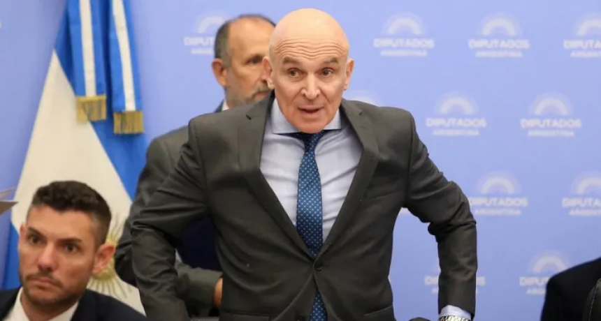 El Gobierno cierra filas detrás de José Luis Espert y prepara una foto de respaldo