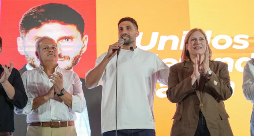 Almuerzo del socialismo para marcar el terreno político en Rosario
