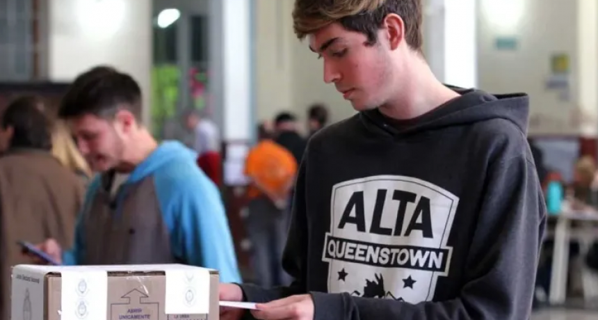 El voto joven dice presente: más de 82 mil santafesinos votarán por primera vez