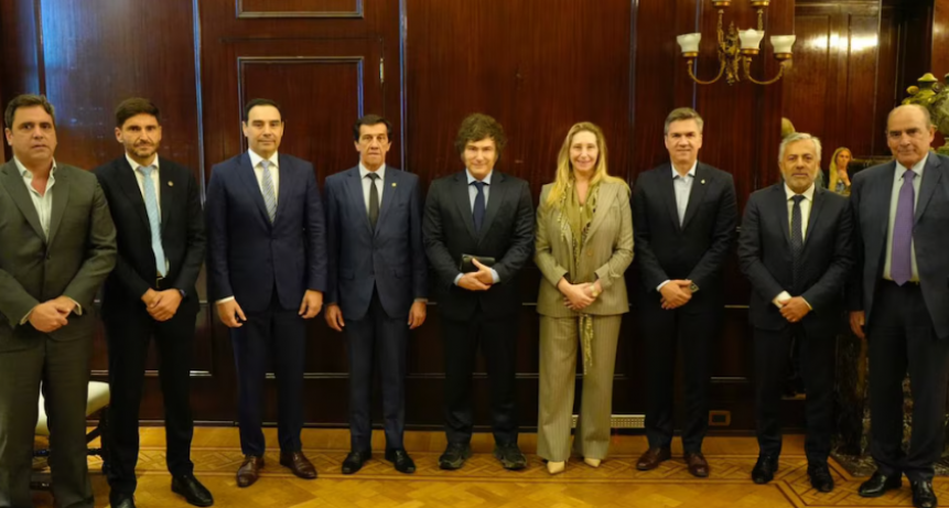 Sin interlocutor designado, la Casa Rosada busca establecer los primeros contactos con los aliados