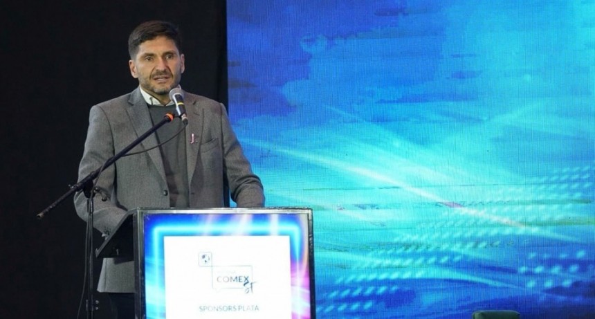 Pullaro defendió la necesidad de discutir las reformas tributaria y laboral