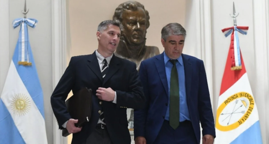 Olivares presentó lineamientos del Presupuesto ante Diputados