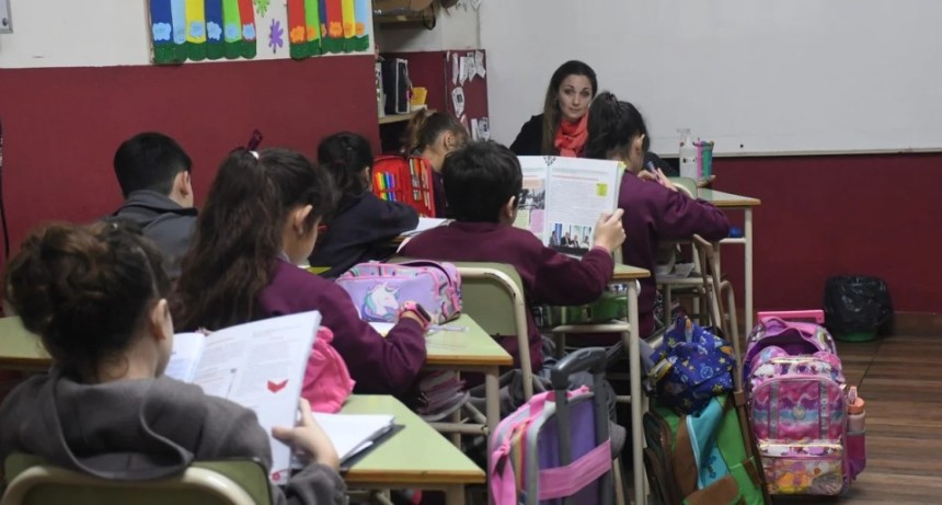 La inversi&oacute;n educativa crecer&iacute;a 5,6%, pero seguir&iacute;a 44% por debajo de 2023