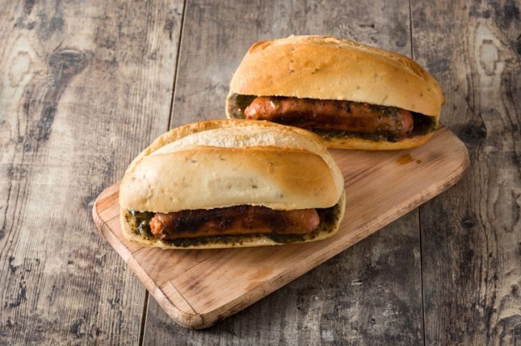El choripán fue elegido como el quinto mejor sándwich del mundo