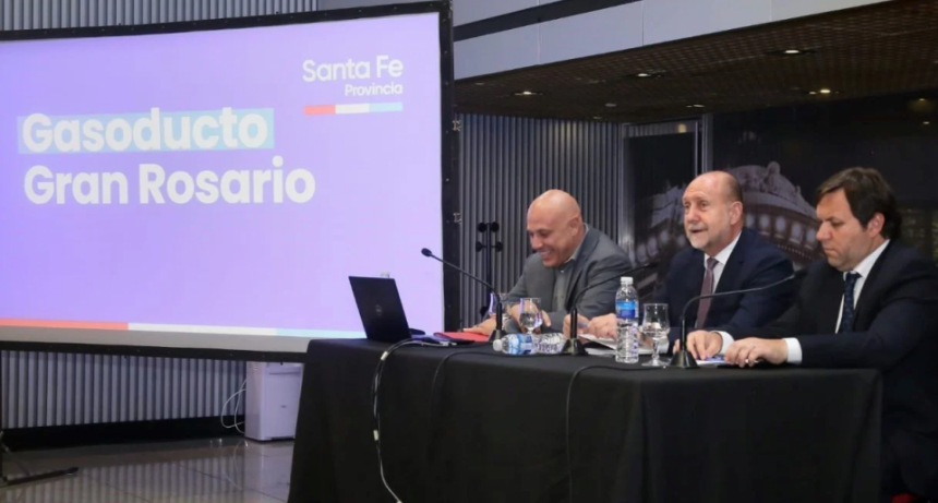 Perotti encara la mayor inversi&oacute;n en la red de gas de la historia provincial 