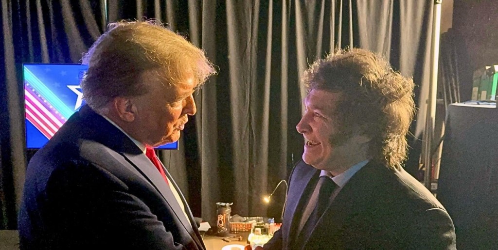 Javier Milei logró hablar con Donald Trump, antes de viajar a los Estados Unidos