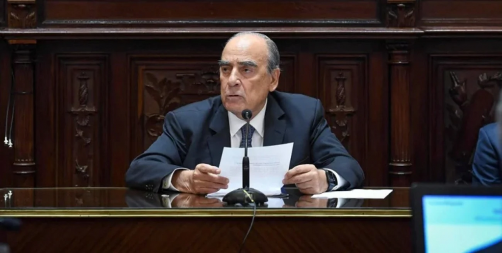 “Gracias y hasta siempre”: Francos se despidió de su cargo como jefe de Gabinete