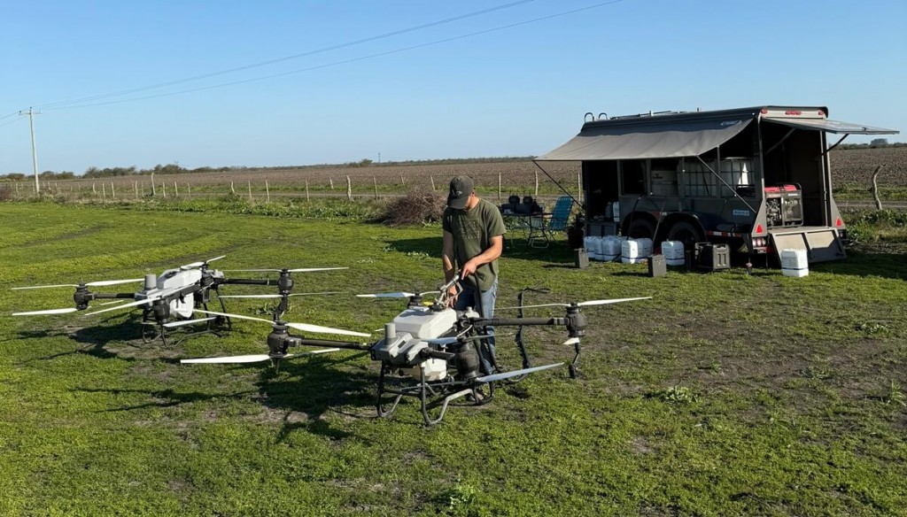 “No pisás el cultivo y no te sobra ni un litro”: en Entre Ríos, incorporó drones y elevó la productividad