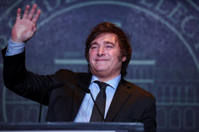 El Presidente se siente respaldado por la sociedad pero no por la política