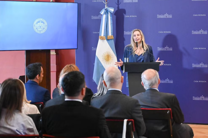La Libertad Avanza diseña su plan para desembarcar con más poder en el Congreso Nacional y las Legislaturas de PBA y CABA
