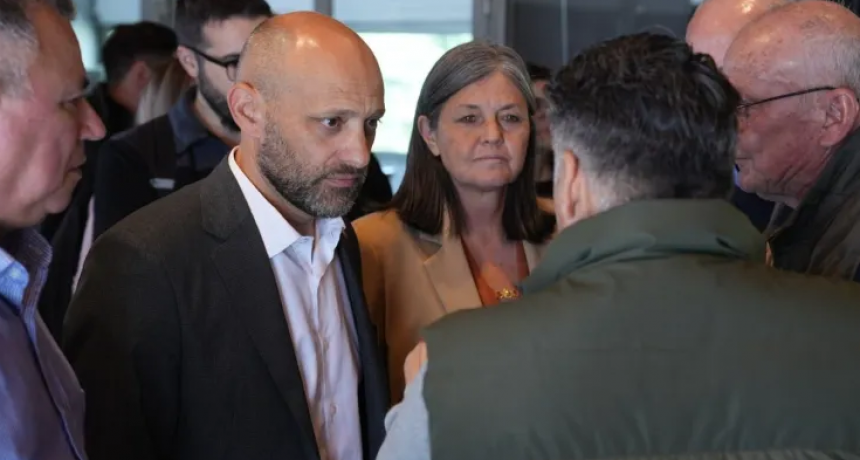 Puccini anticipó que la licitación de la Hidrovía sería en diciembre