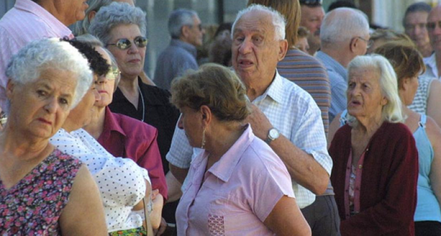 En 10 años aumentó casi un 60% la cantidad de jubilados que trabajan