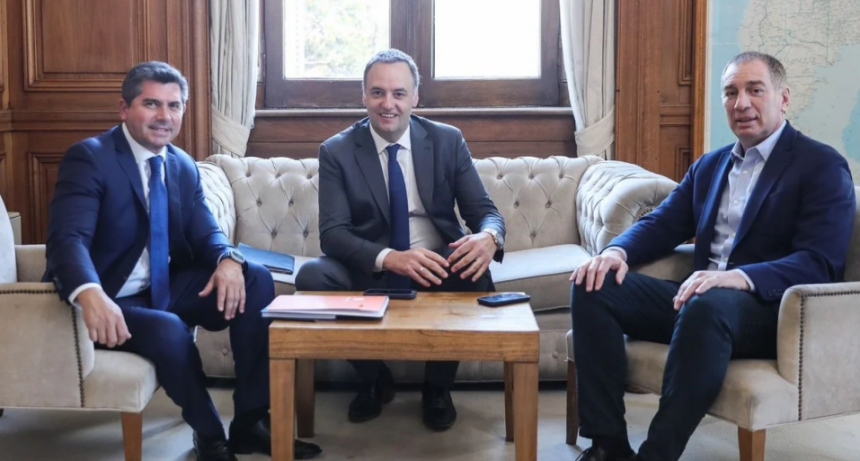 Más gobernadores en Casa Rosada para negociar el presupuesto y las reformas en el Congreso