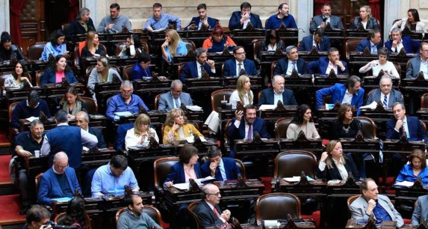 Fuerza Patria perdió dos bancas y se desinfla la posibilidad de llamar a sesión