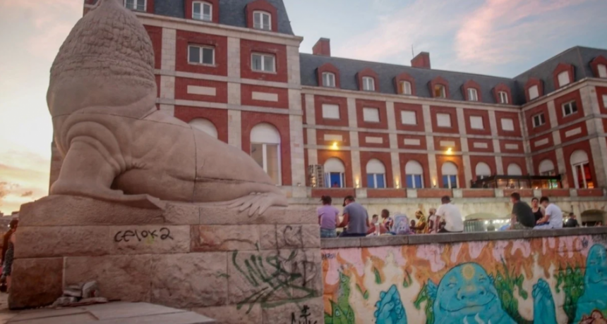 Un fin de semana largo récord: viajaron 1,64 millón de turistas y el gasto creció 34%