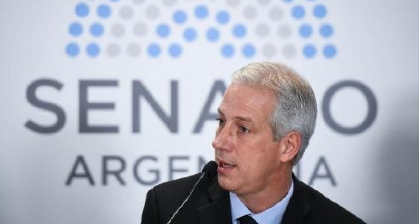 Scarpin dijo que ser&aacute; candidato a Gobernador, pero aclar&oacute; que se bajar&aacute; si se lanza Carolina Losada 