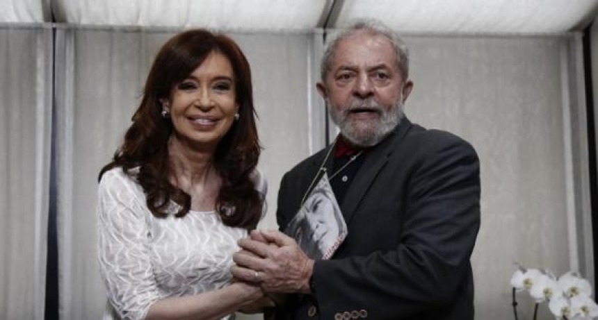 Lula se solidariz&oacute; con Cristina y apunt&oacute; contra la guerra judicial: "En Brasil sabemos cu&aacute;nto da&ntilde;o le causa a la Democracia"